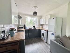 Kitchen - click for photo gallery